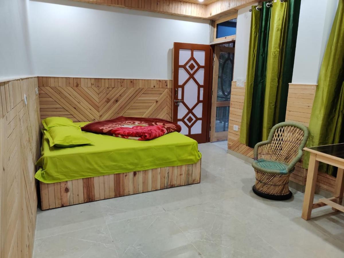 Free Culture, Chalal Kasol Exterior foto