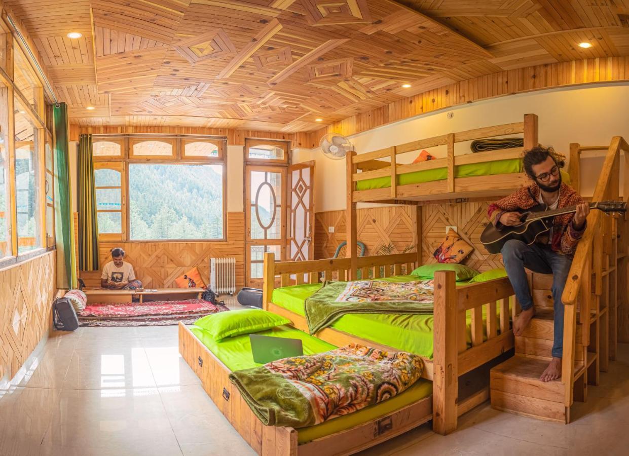 Free Culture, Chalal Kasol Exterior foto